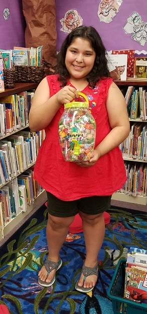 Seagraves Youth Guess Jar Winner